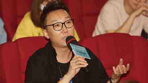 电影《悲伤逆流成河》举办首映礼 导演携全新阵容亮相